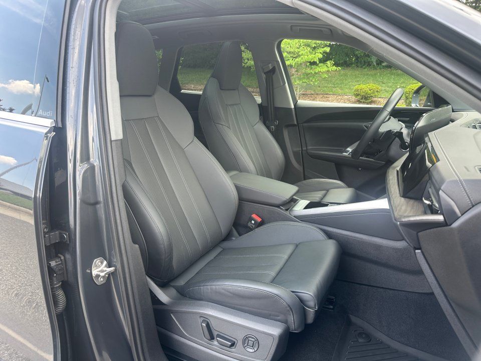 Certified 2025 Audi Q5 Premium Plus AWD/4WD image 28