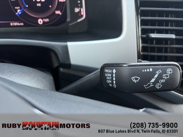Used 2022 Volkswagen Atlas Cross Sport SE AWD/4WD image 16