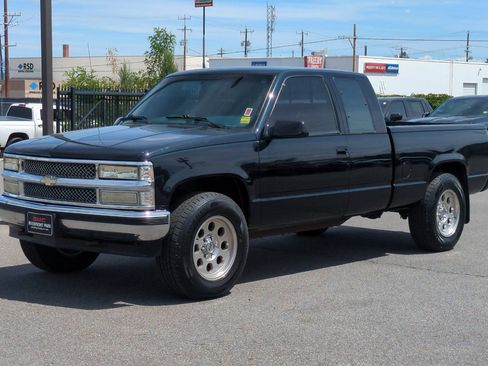 Used 1992 Chevrolet Silverado 1500 4x4 Extended Cab image 7