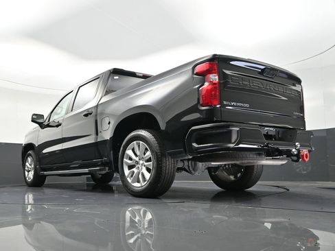 Used 2024 Chevrolet Silverado 1500 Custom image 24