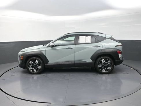Used 2024 Hyundai Kona SEL FWD image 6