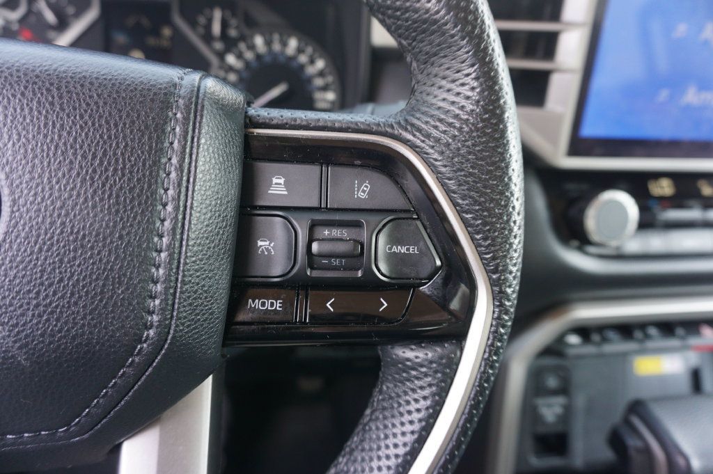 Used 2022 Toyota Tundra Limited AWD/4WD image 9