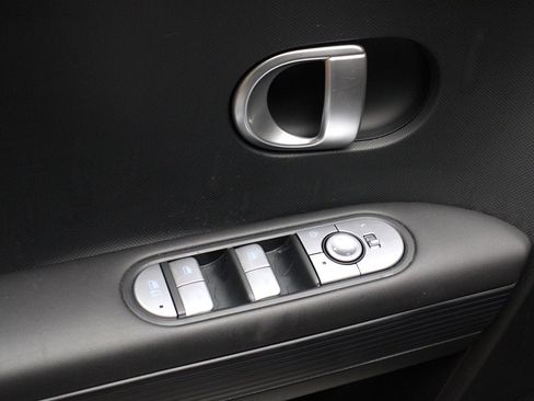 Used 2024 Hyundai Ioniq 5 SEL image 31