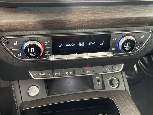 Certified 2025 Audi Q5 2.0T Premium Plus w/ Premium Plus Package image 31