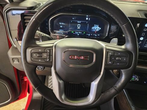 Used 2022 GMC Sierra 1500 Elevation image 18