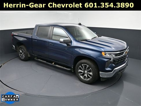 Used 2023 Chevrolet Silverado 1500 LT image 37