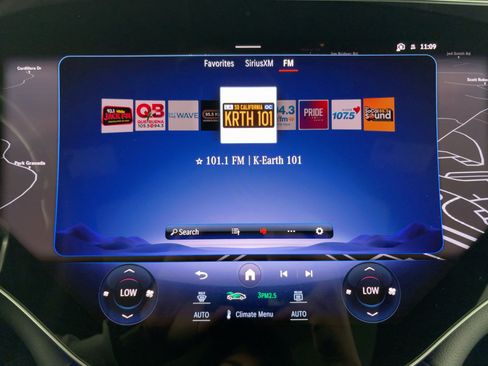 Certified 2023 Mercedes-Benz EQS 580 4MATIC Sedan image 22