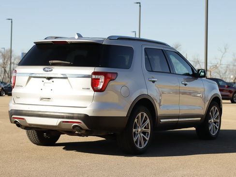 Used 2016 Ford Explorer Limited w/ Class II Trailer Tow Package AWD/4WD image 7