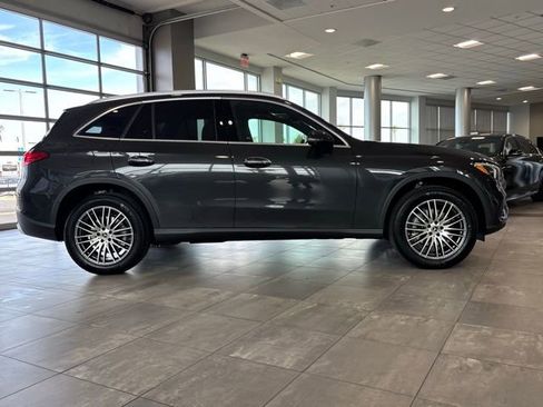 New 2026 Mercedes-Benz GLC 300 4MATIC image 2