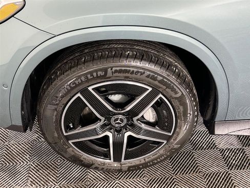 Certified 2025 Mercedes-Benz GLC 300 4MATIC image 28