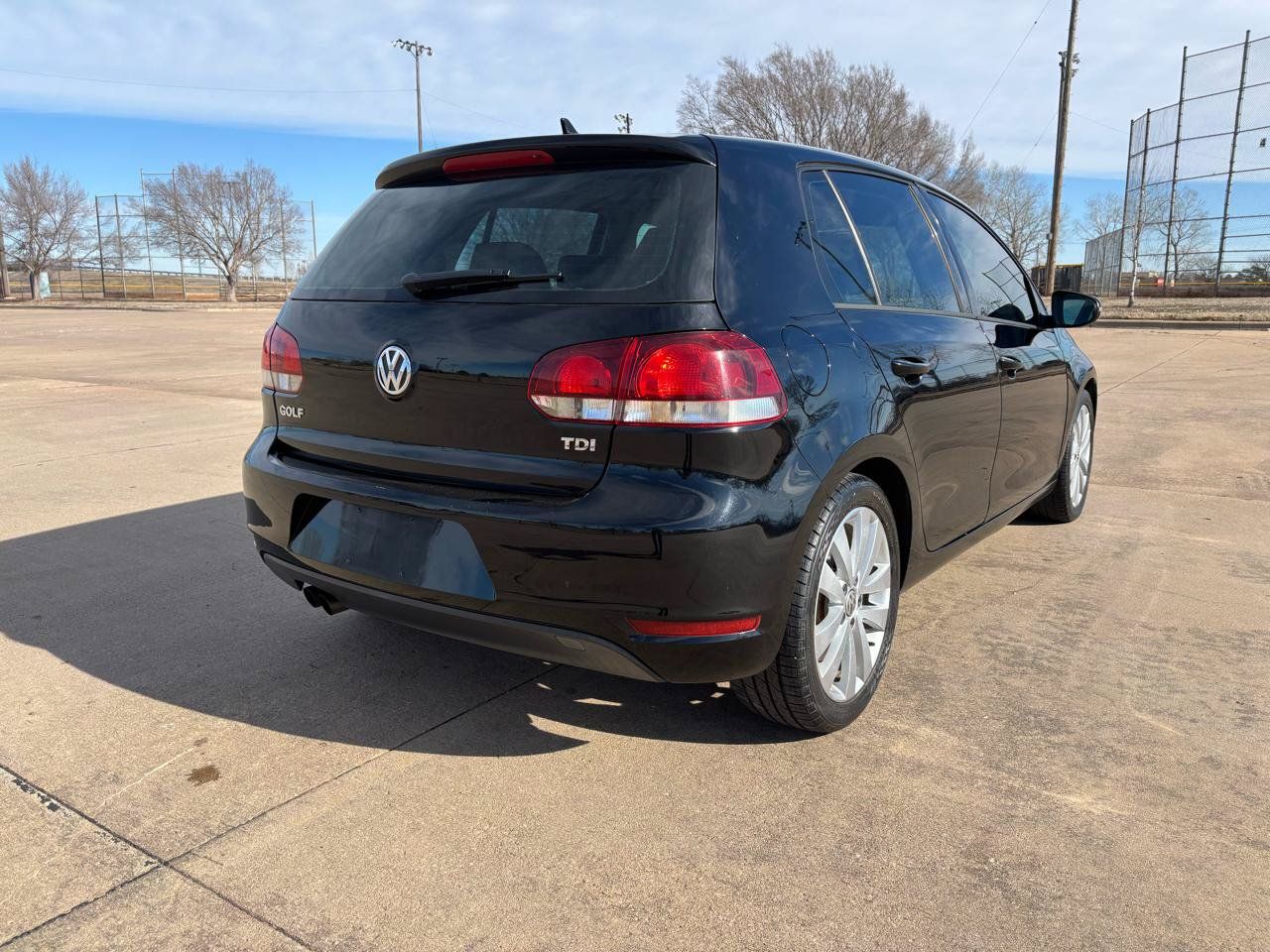 Used 2014 Volkswagen Golf TDI FWD image 24