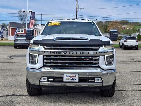 Used 2023 Chevrolet Silverado 2500 LTZ w/ LTZ Convenience Package AWD/4WD image 2