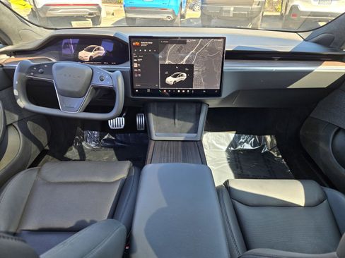 Used 2023 Tesla Model S AWD/4WD image 12