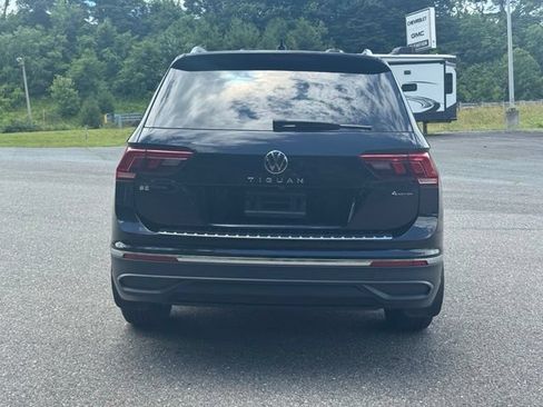 Used 2024 Volkswagen Tiguan SE AWD/4WD image 6