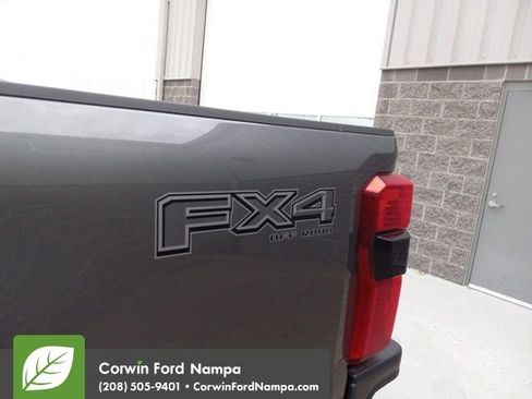 New 2025 Ford F350 Lariat w/ Black Appearance Package image 32