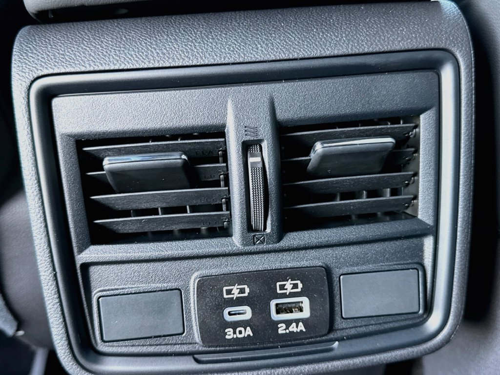 New 2026 Subaru Forester Premium AWD/4WD image 32