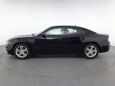 Used 2023 Dodge Charger SXT RWD image 4
