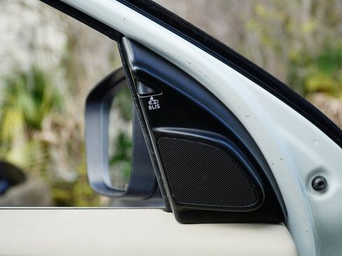 Used 2015 Volvo XC60 T5 Platinum image 22