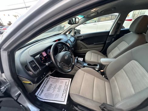 Used 2015 Kia Forte EX w/ UVO Package W/17" Alloys FWD image 30