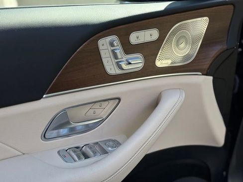 Certified 2022 Mercedes-Benz GLE 450 4MATIC image 11