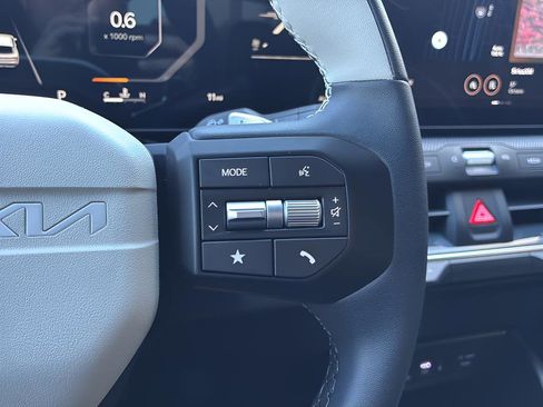 New 2025 Kia K4 GT-Line Turbo w/ GT-Line Sunroof Package FWD image 28