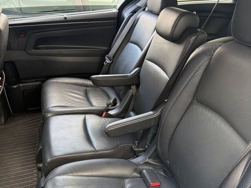 Used 2021 Honda Odyssey EX-L image 5