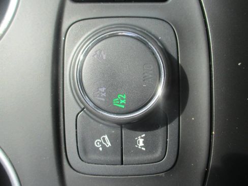 Used 2020 GMC Terrain SLT w/ Preferred Package image 11