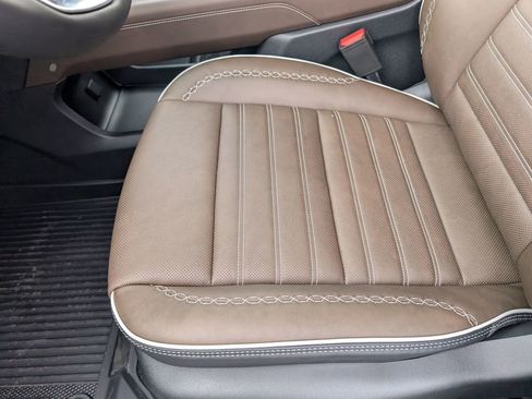 New 2026 GMC Acadia Denali Ultimate w/ LPO, Floor Liner Package image 22