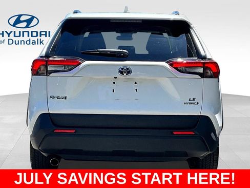 Used 2021 Toyota RAV4 LE AWD/4WD image 7