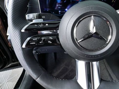 Used 2023 Mercedes-Benz E 450 Coupe image 11