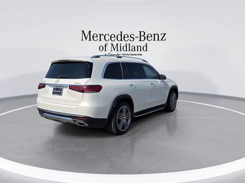 Used 2022 Mercedes-Benz GLS 450 4MATIC image 8