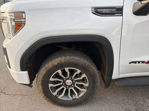 Used 2022 GMC Sierra 1500 AT4 w/ AT4 Premium Package image 10