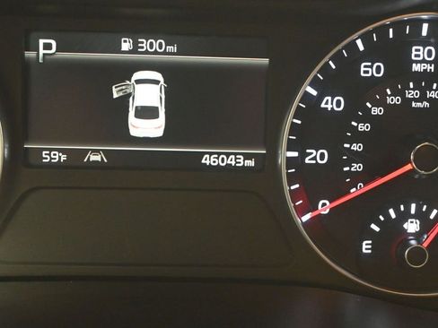 Certified 2024 Kia Forte LXS image 16