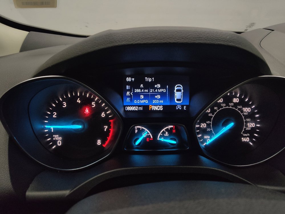 Used 2018 Ford Escape SE w/ SE Sync 3 Package AWD/4WD image 23