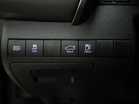 Used 2022 Toyota Camry XSE w/ Carpet Mat Package (TMS) image 31