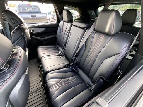 Used 2025 Acura MDX A-Spec image 28