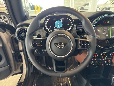 Used 2024 MINI Cooper S FWD image 17