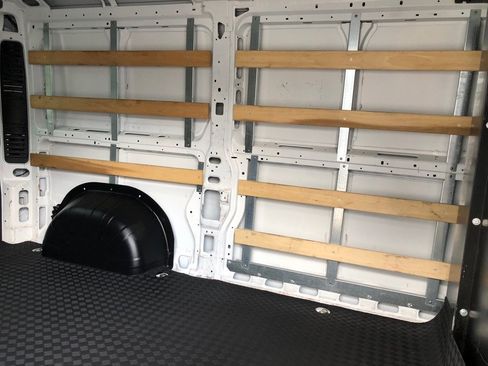 Used 2025 RAM ProMaster 2500 w/ U-Haul Equipment Group FWD image 23