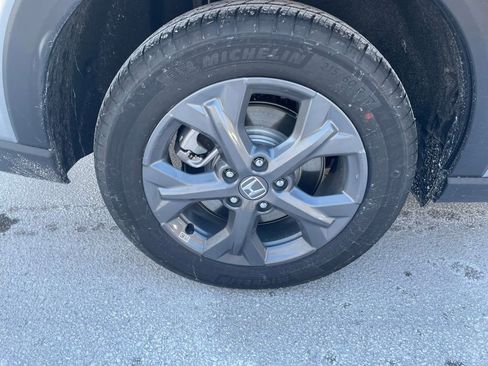 New 2026 Honda HR-V LX image 7