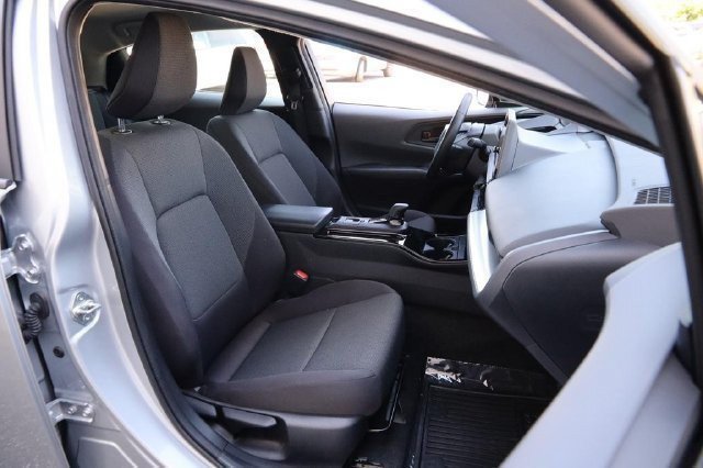 Certified 2025 Toyota Prius LE AWD/4WD image 27