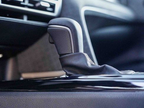 Used 2026 Toyota Camry XLE FWD image 22