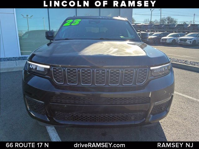 Used 2023 Jeep Grand Cherokee L Summit w/ High Altitude Package AWD/4WD image 19