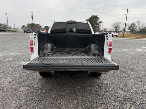 Used 2014 Ford F150 Lariat w/ Lariat Chrome Package image 17