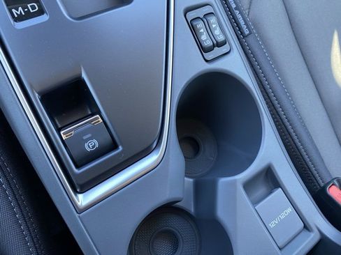 Certified 2025 Subaru Crosstrek 2.0i Premium image 17