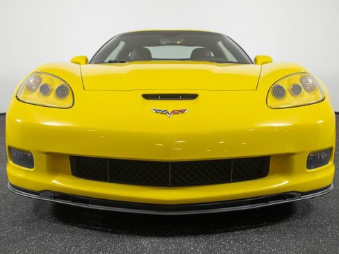 Used 2006 Chevrolet Corvette Z06 RWD image 16
