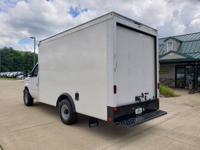 Used 2022 Ford E-350 and Econoline 350 Super Duty w/ Power Windows & Locks Group RWD image 11