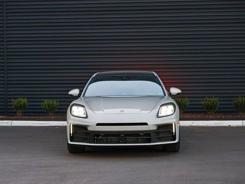 New 2026 Porsche Panamera 4 image 10