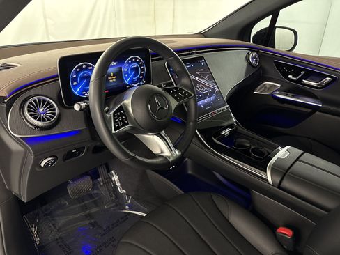 Certified 2024 Mercedes-Benz EQE 350+ SUV image 4