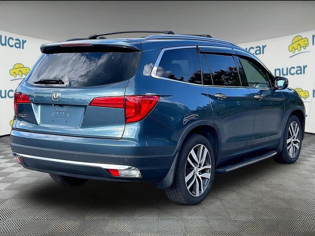 Used 2016 Honda Pilot Elite image 6