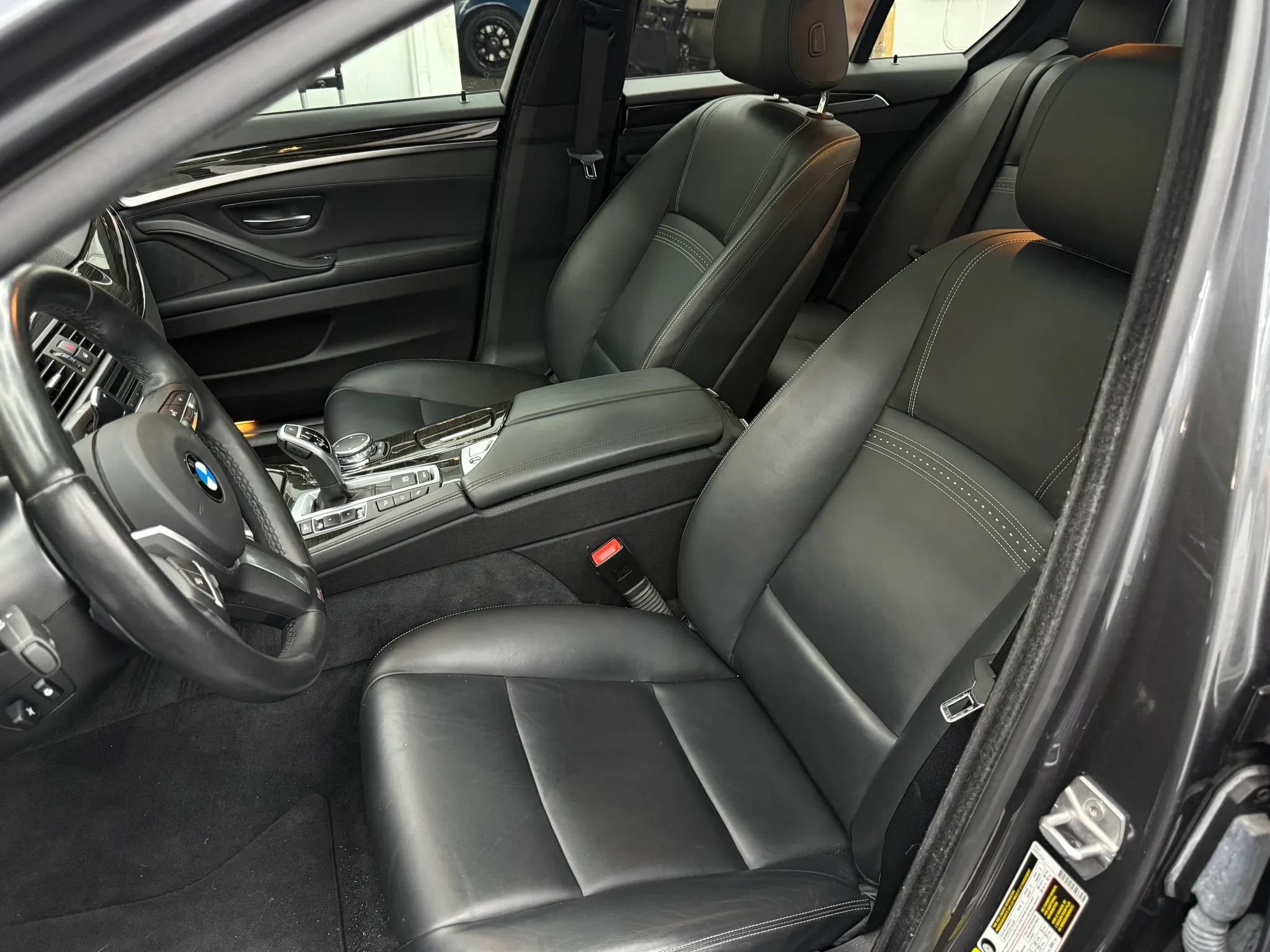 Used 2016 BMW 535i xDrive Sedan AWD/4WD image 13